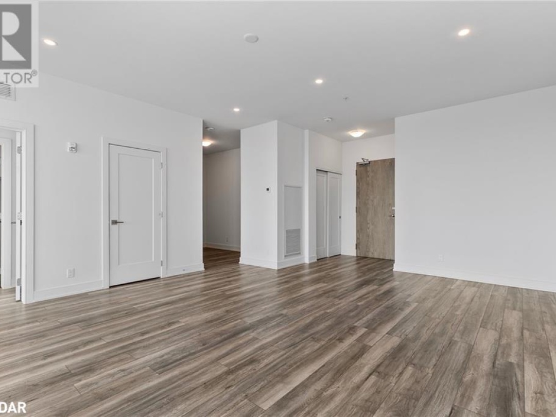 21 Matchedash Street Street Unit# 105, Orillia