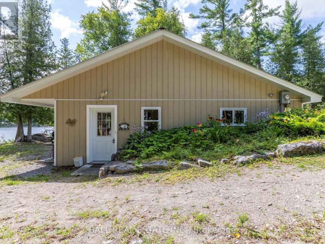 1330 COUNTY RD 49, 