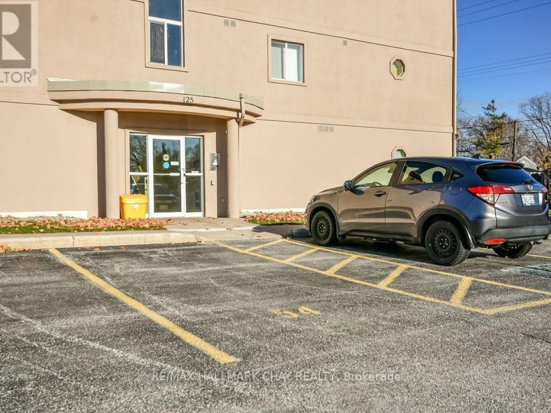 203 - 125 BOND STREET, 