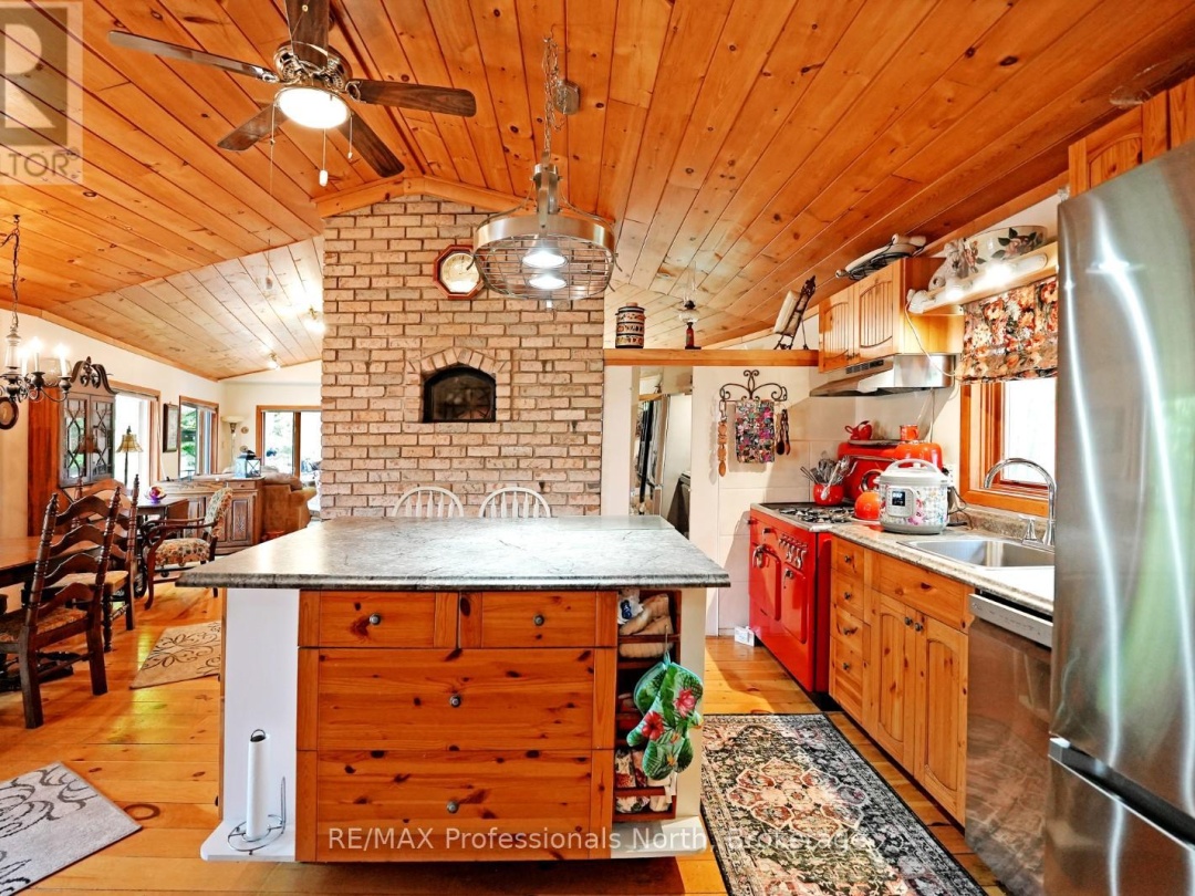 1191 Enterprise Drive, Contau Lake