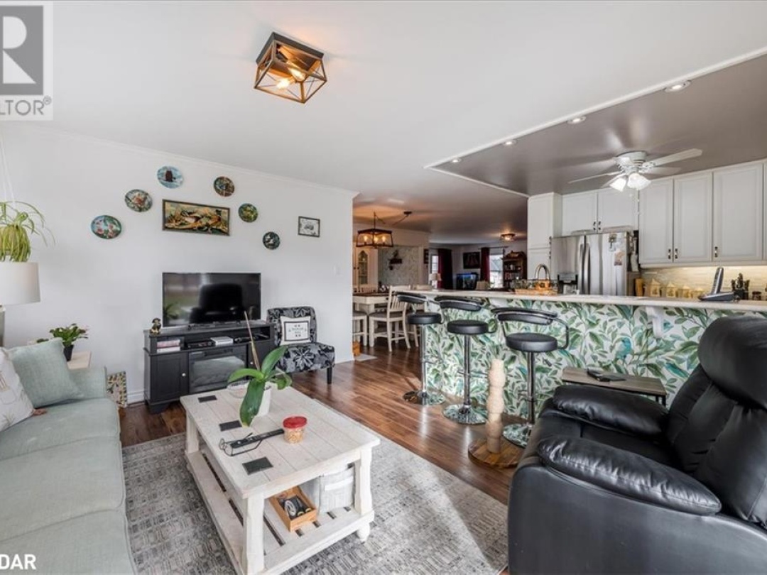 1 SINCLAIR Crescent, Ramara