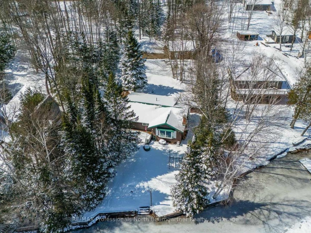 6258 Haliburton Lake Road, Haliburton Lake