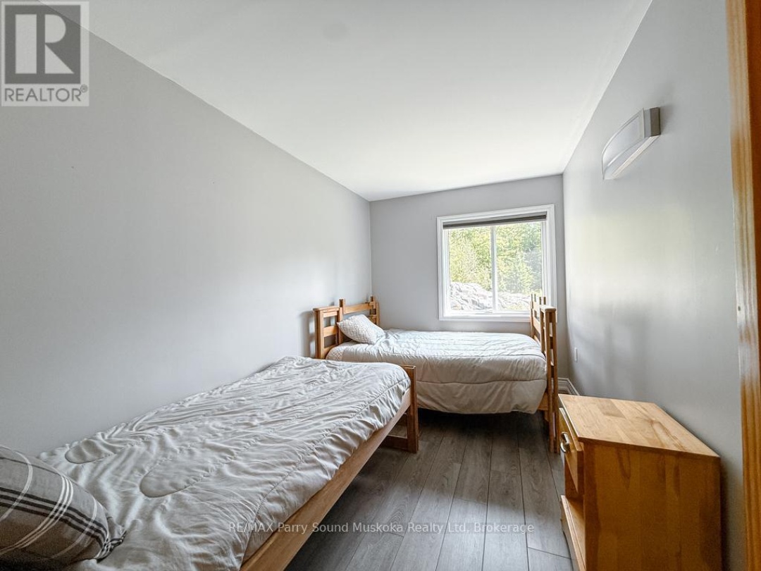 127 BURNETTS ROAD, 