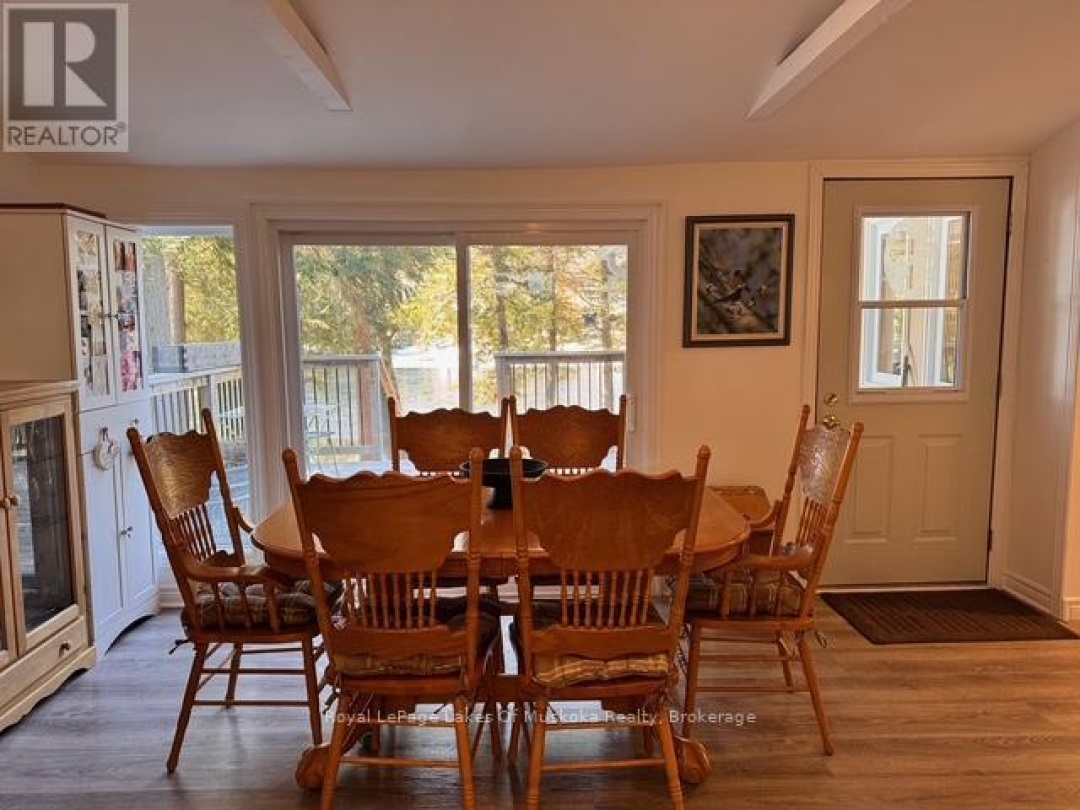 1019 Lakeshore Road N, Leech Lake