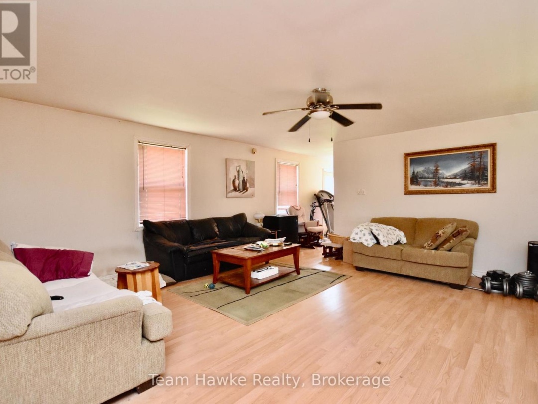2645 St Amant Road, Severn