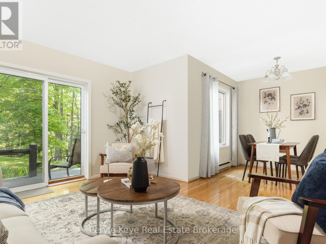 2 63 Southbank Drive, Lake Muskoka