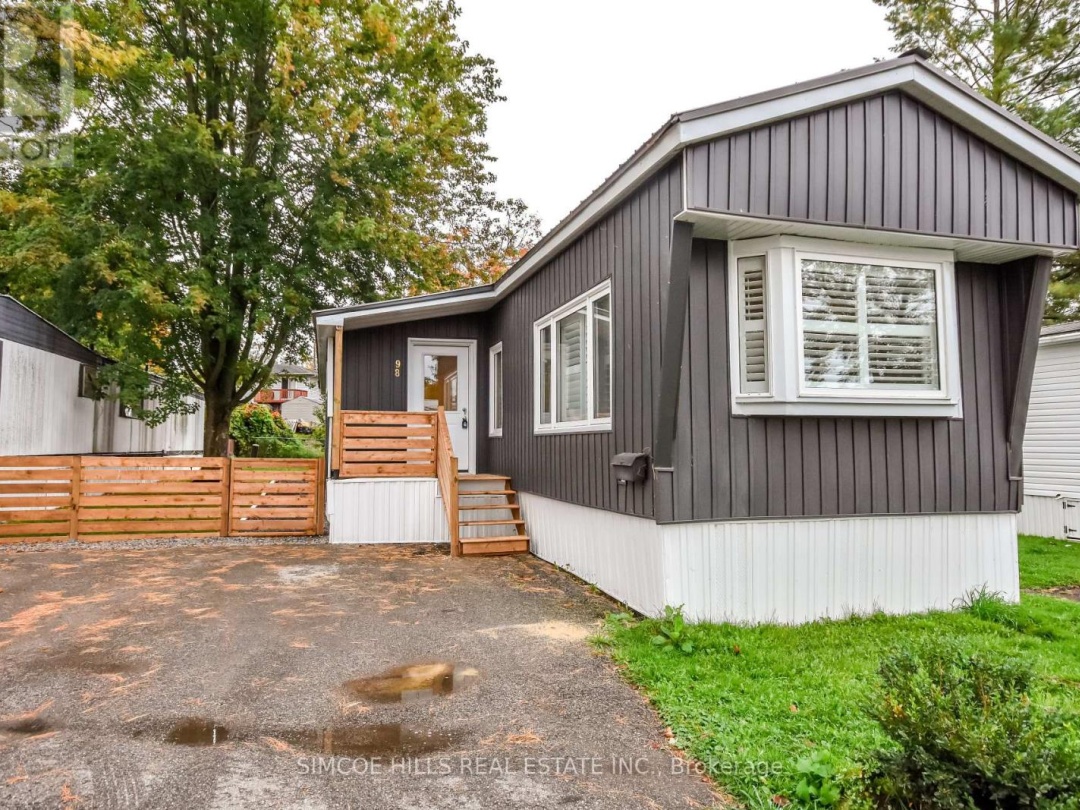 98 - 580 WEST STREET S, 