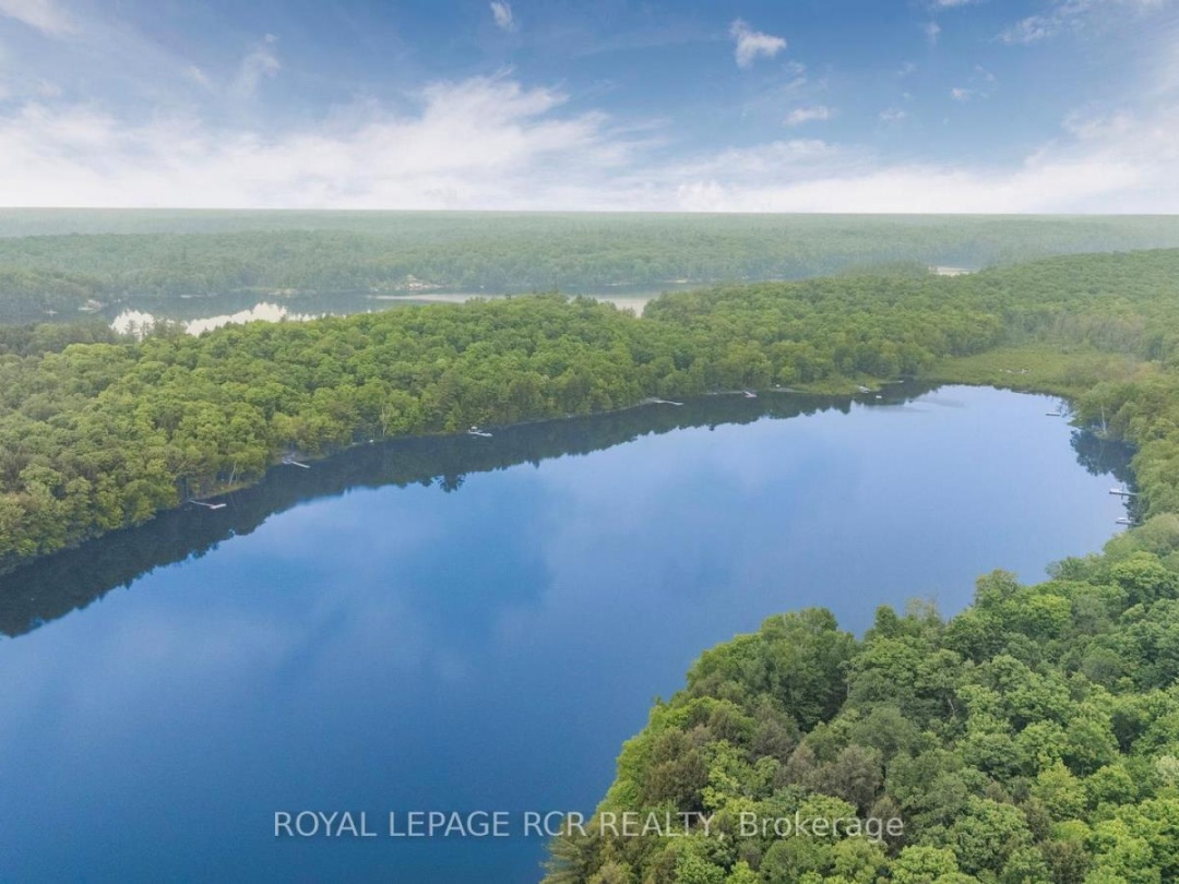 1034 BIRD LAKE CRESCENT, 