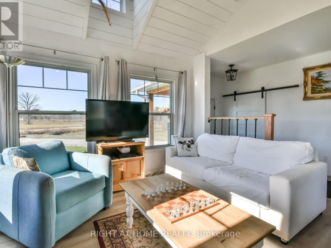 2293 HAMPSHIRE MILLS LINE, 