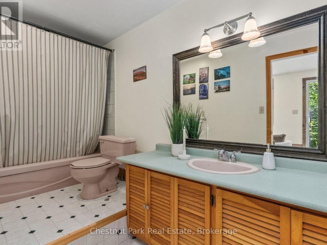 115 WOODLAND DRIVE, 