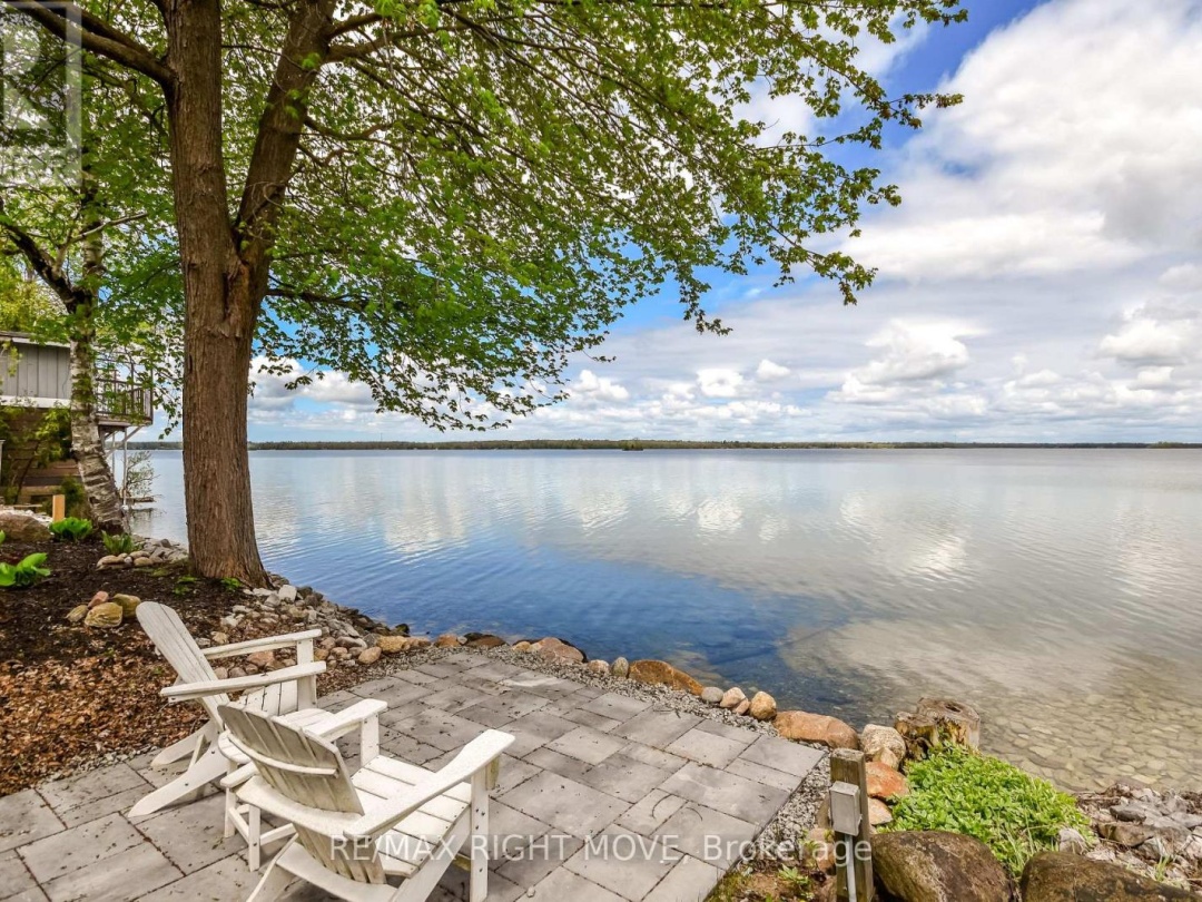 3752 PORTAGE BAY ROAD, 