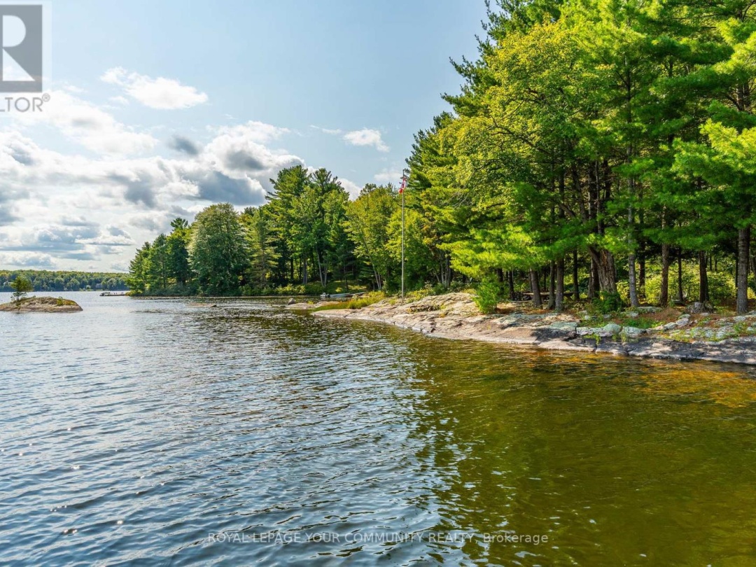 1031 Obelisk Trail, Davis Lake