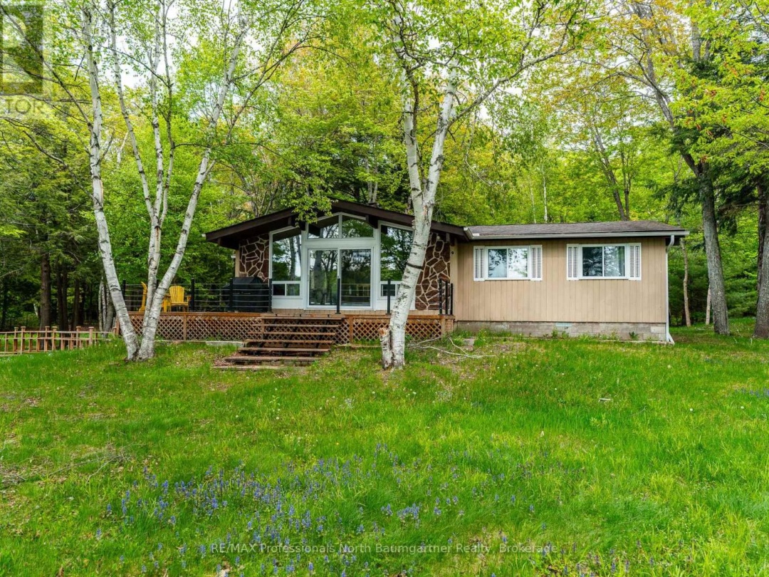 1088 Gravel Pit Drive, Canning Lake