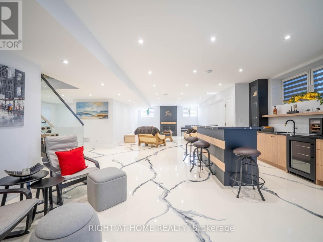 2906 CONCESSION RD A, 