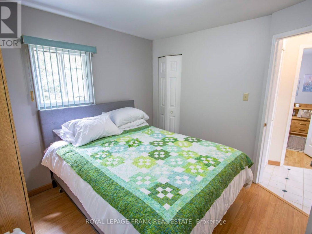 1070 Towering Oaks Trail, Gull Lake
