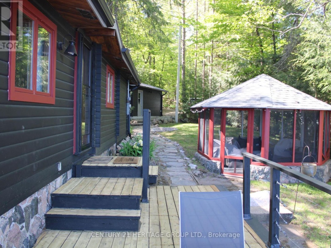 1452 Milne Road, Wood Lake