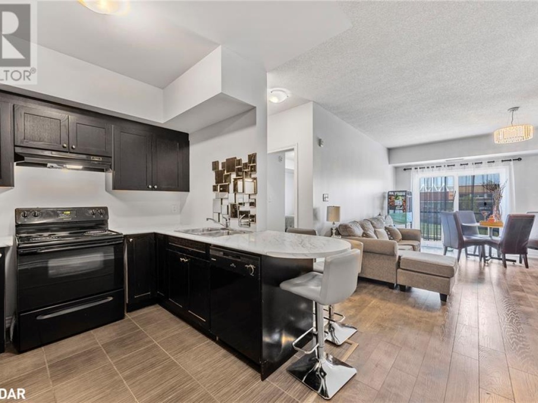 720 YONGE Street Unit# 205, 