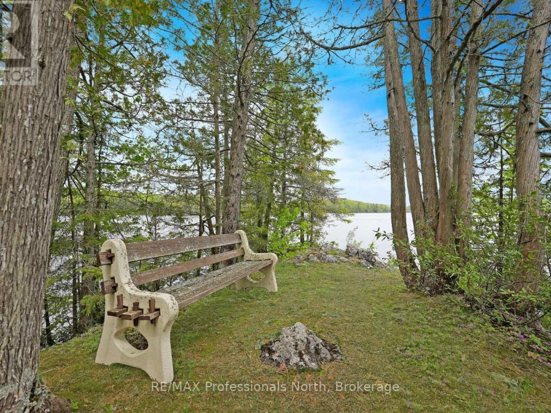 1191 Enterprise Drive, Contau Lake