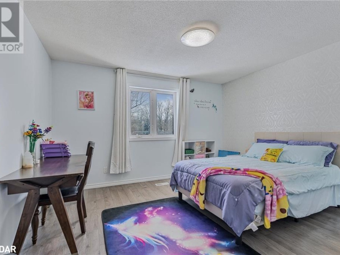 5810 Lowanda Lane, Sebright