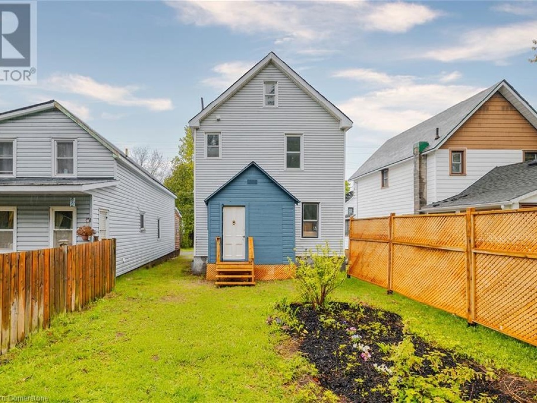 11 Farrer Street, Parry Sound