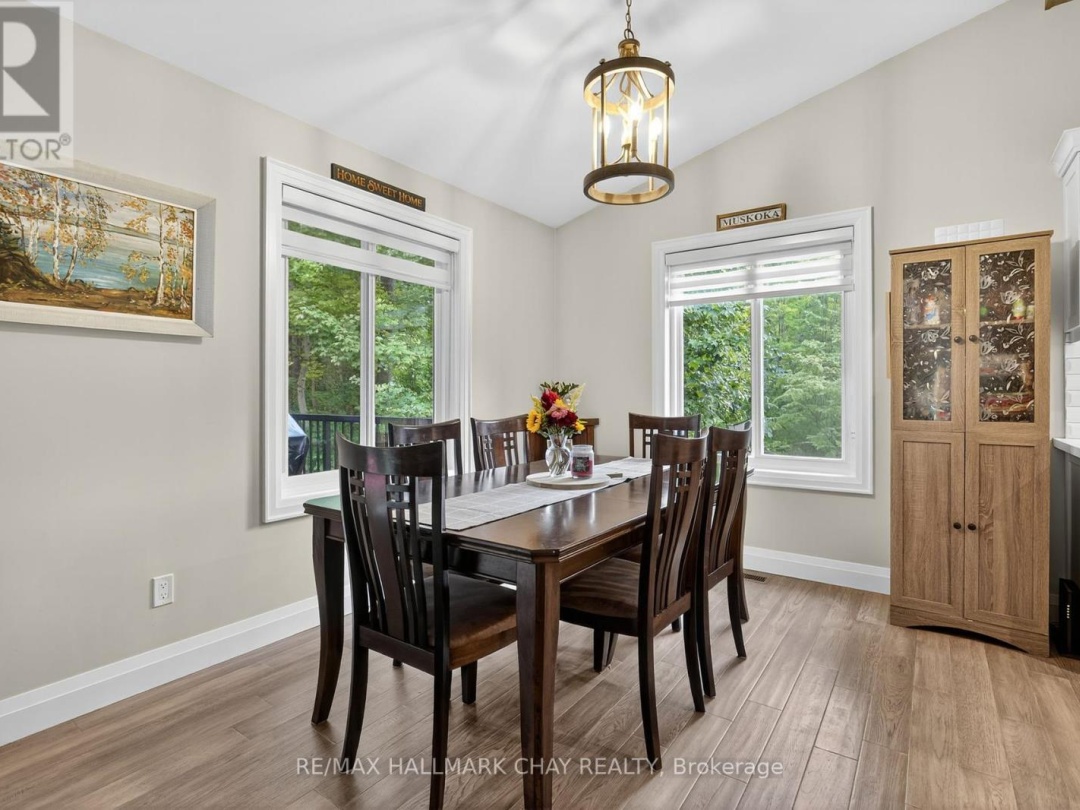 202 VEL-DOR CRESCENT, 