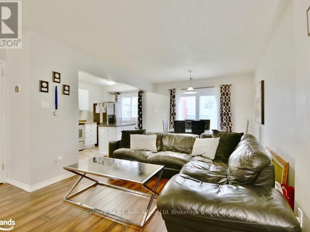 7 441 Barrie Road, Orillia
