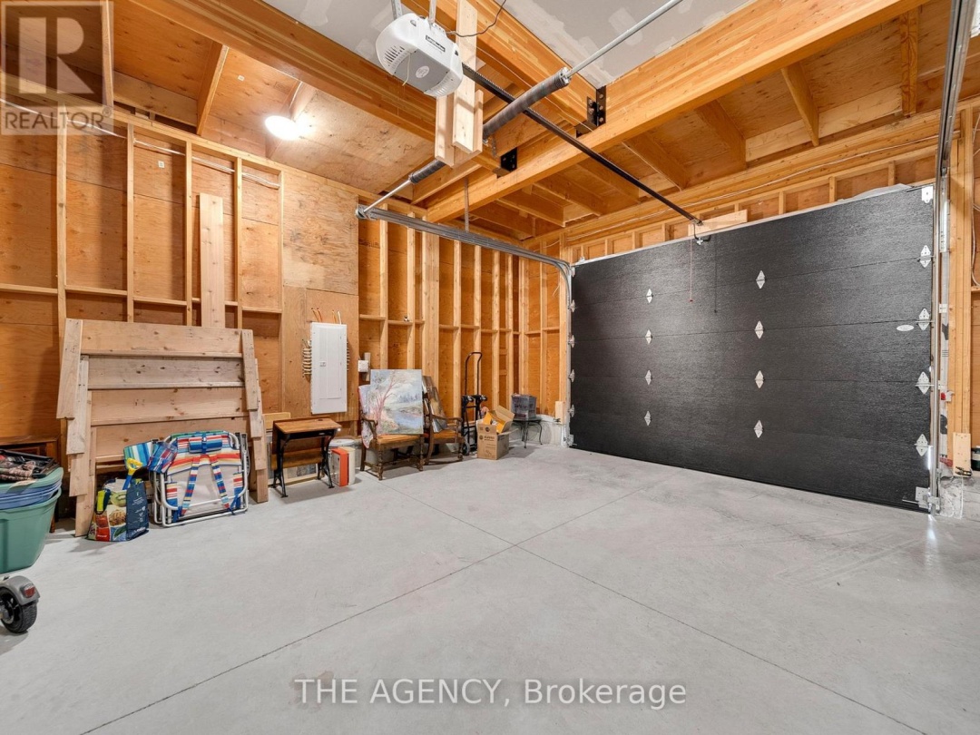 3963 Hilltop Road, Ramara