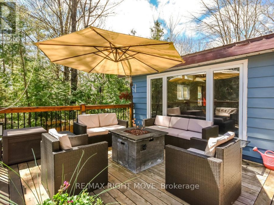 7697 WEST RIVER ROAD, Severn Lake