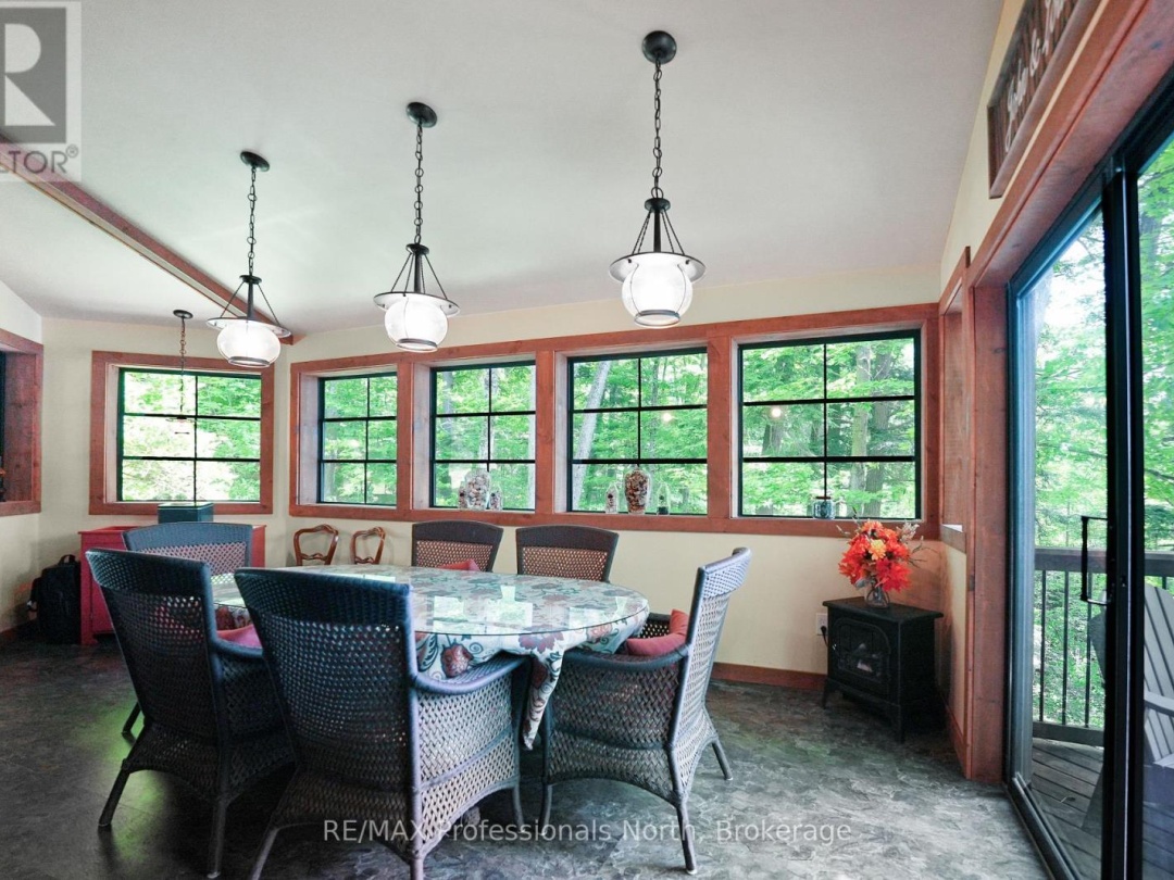 1511 WENONA LAKE ROAD, 