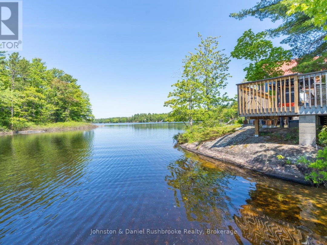 1190 South Morrison Lake Road, Morrison Lake