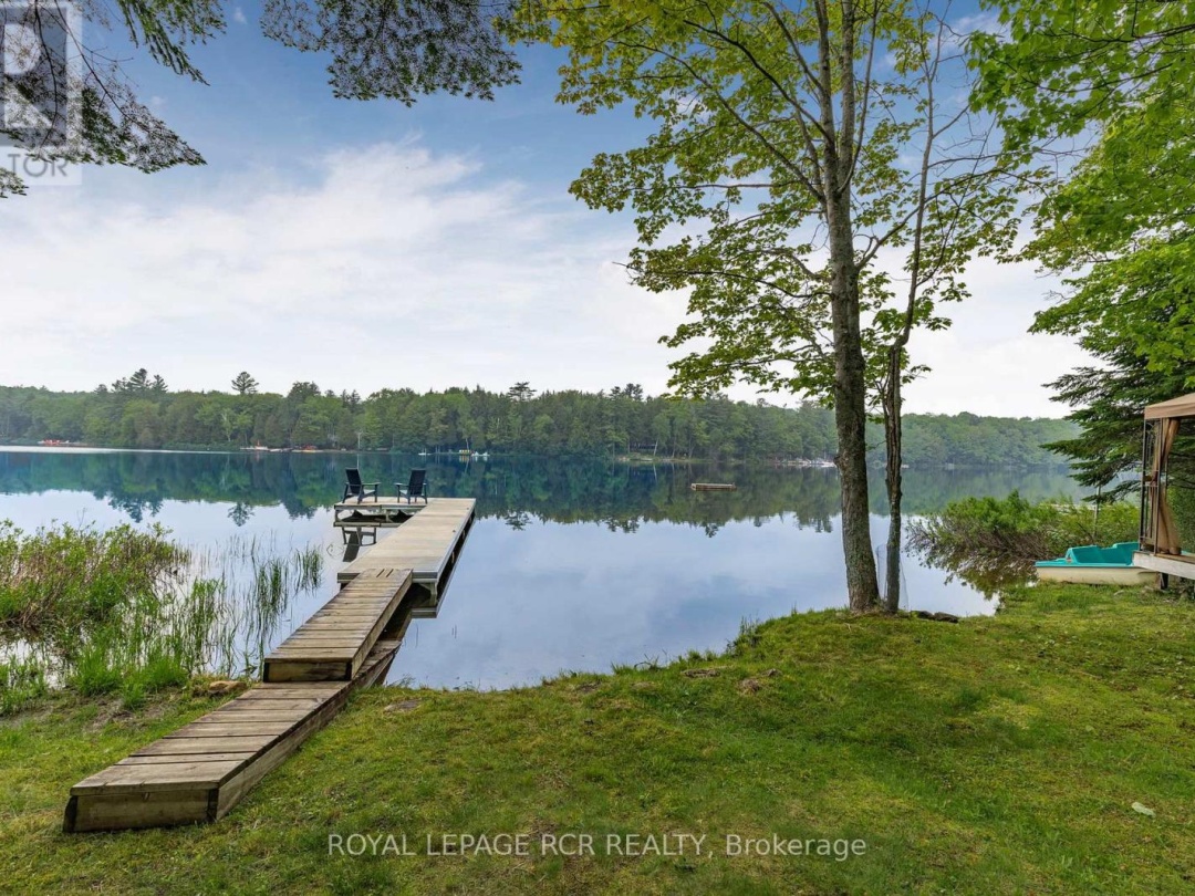 1034 BIRD LAKE CRESCENT, 