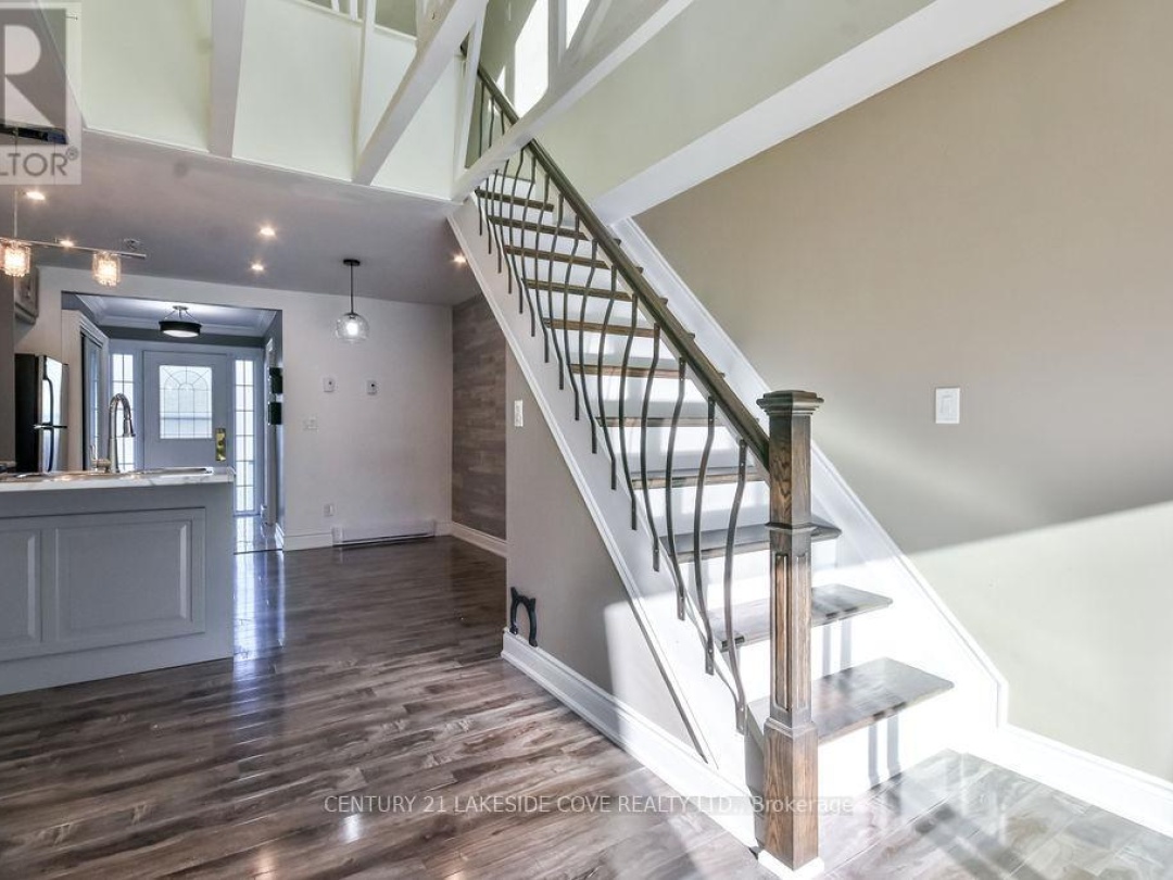UNIT 12 - 81 LAGUNA PARKWAY N, 