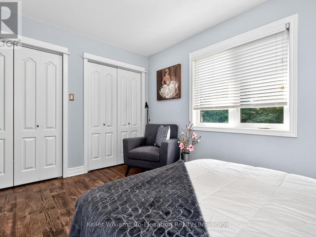 11 BOYD CRESCENT, 