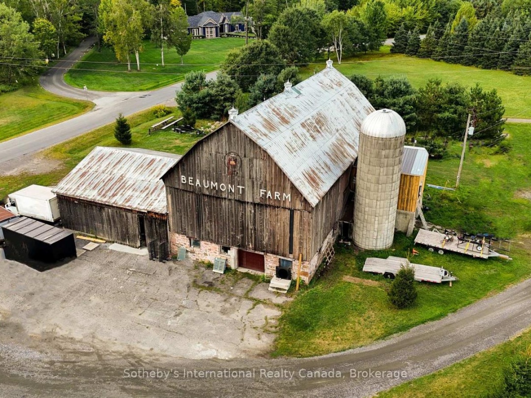 1082 BEAUMONT FARM ROAD, 