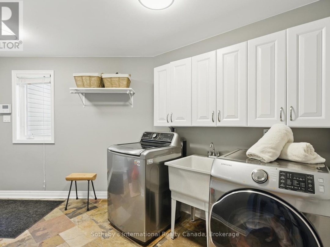 1601 Port Stanton Parkway, Sparrow Lake