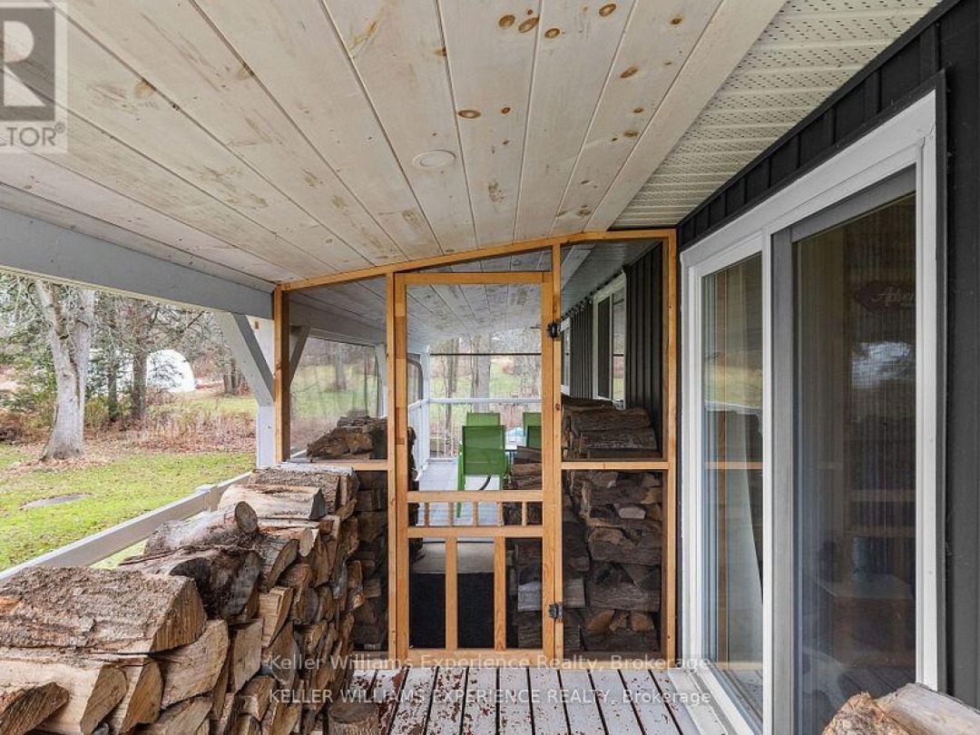 4027 Glen Cedar Drive, Lake Simcoe