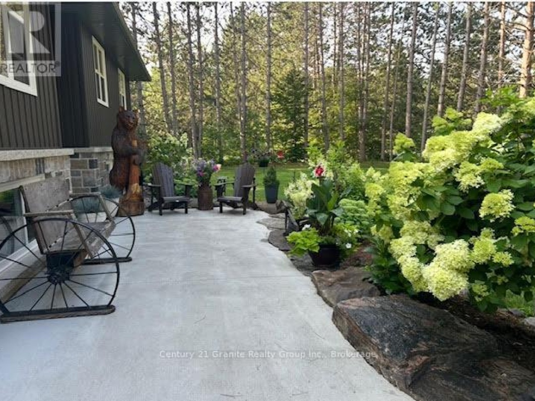 460 BOBCAYGEON ROAD, 