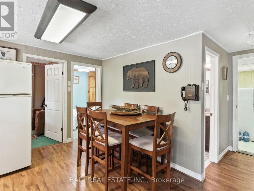73 SUNSET COURT, Little Bald Lake
