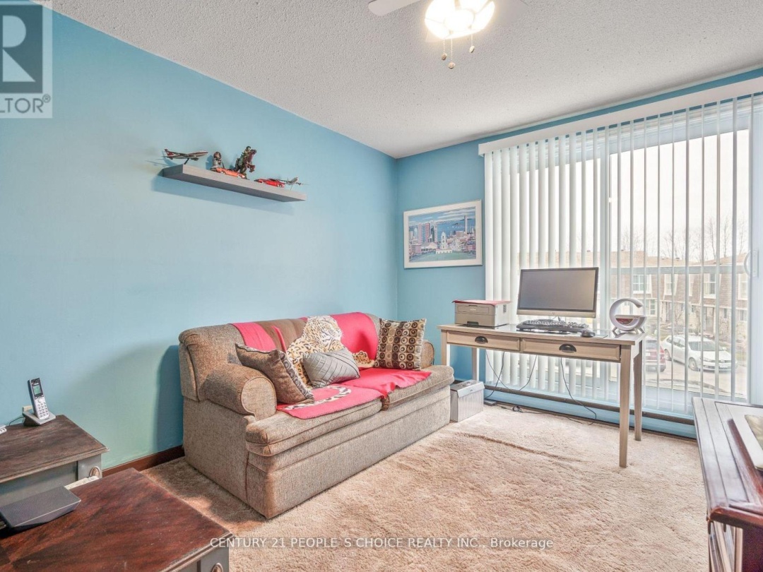 3 4 Paradise Boulevard, Lake Simcoe