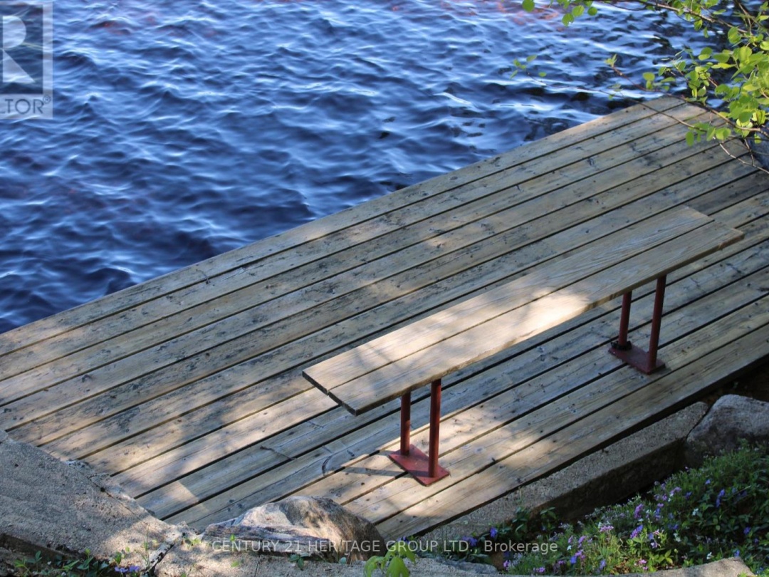 1452 Milne Road, Wood Lake
