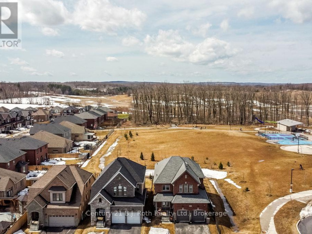 3040 ORION BOULEVARD, Orillia