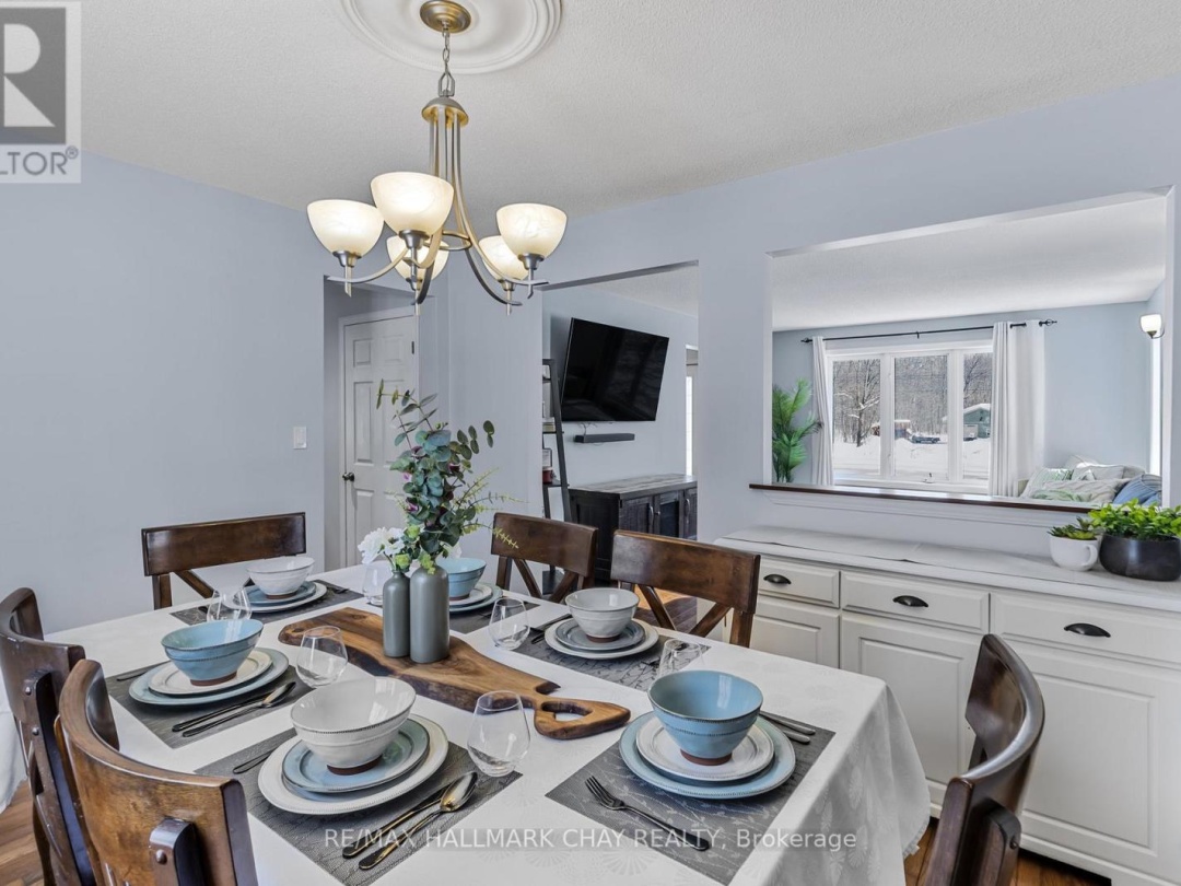 5810 Lowanda Lane, Ramara
