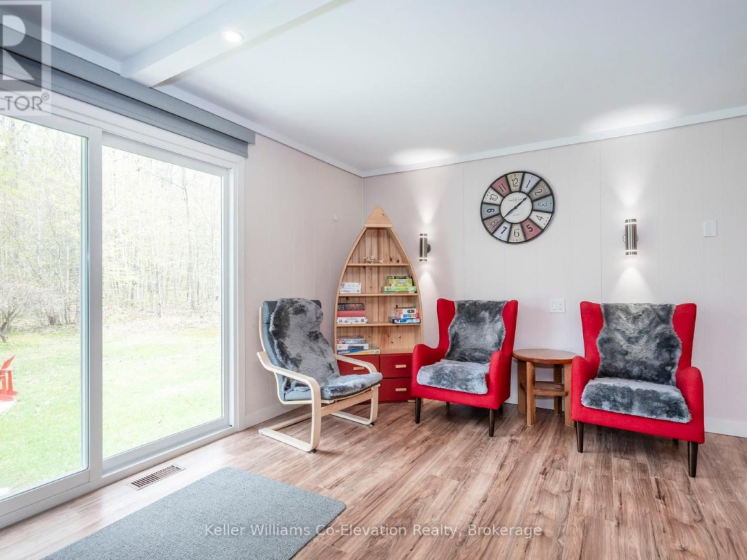 1467 Rosemount Road, Tay