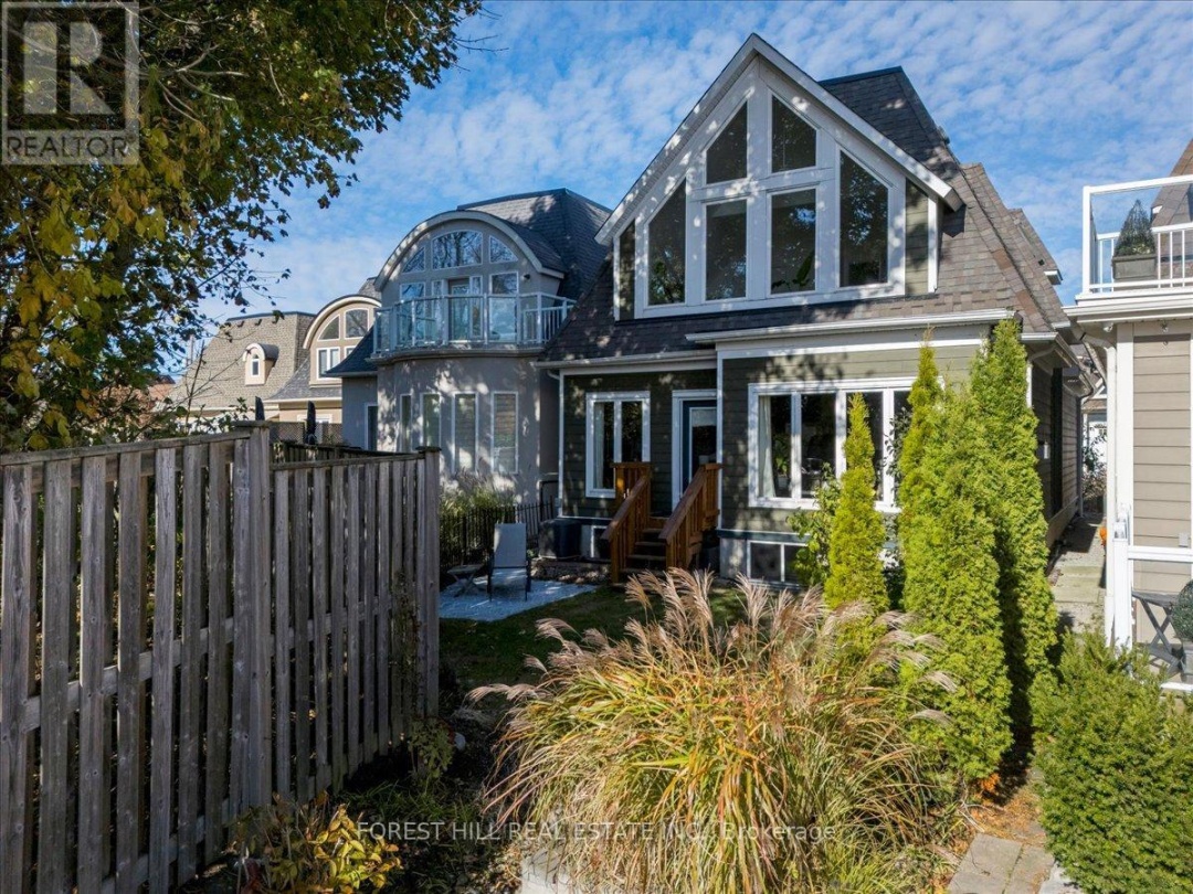 10 - 10 INVERMARA COURT, Lake Simcoe
