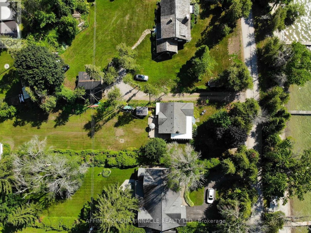 B35 LAKESHORE ROAD, 