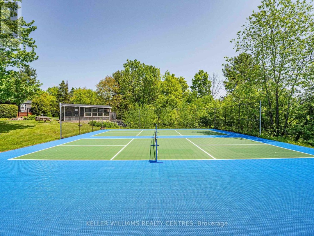 #38 Lakeridge 1047 Bonnie Lake Camp Road, Bracebridge (Macaulay)