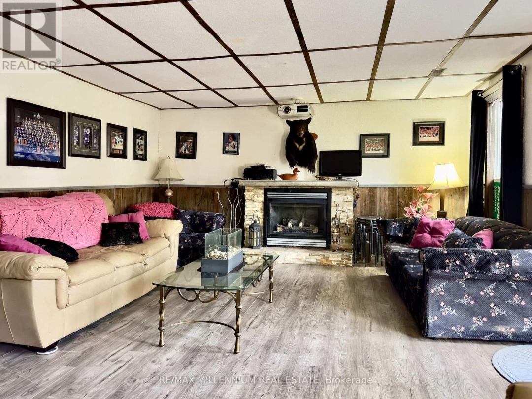 3741 CEDAR RAPIDS DRIVE SW, 