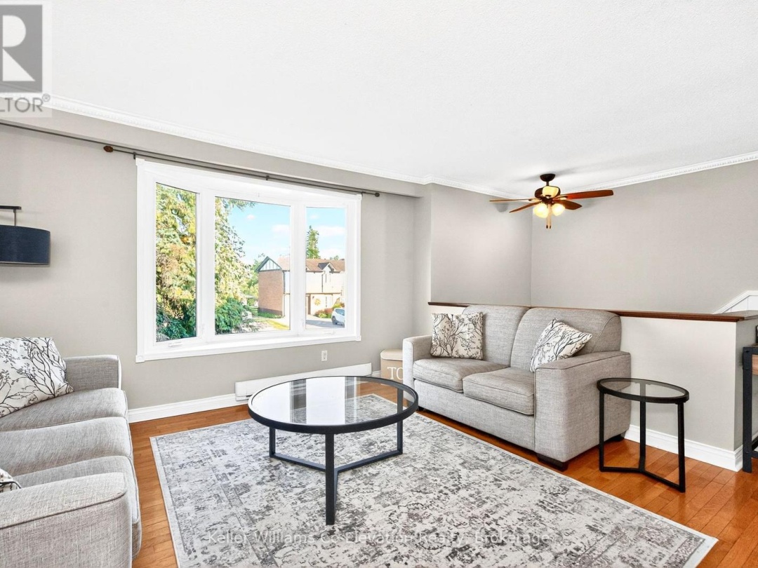 32 LANKIN BOULEVARD, 