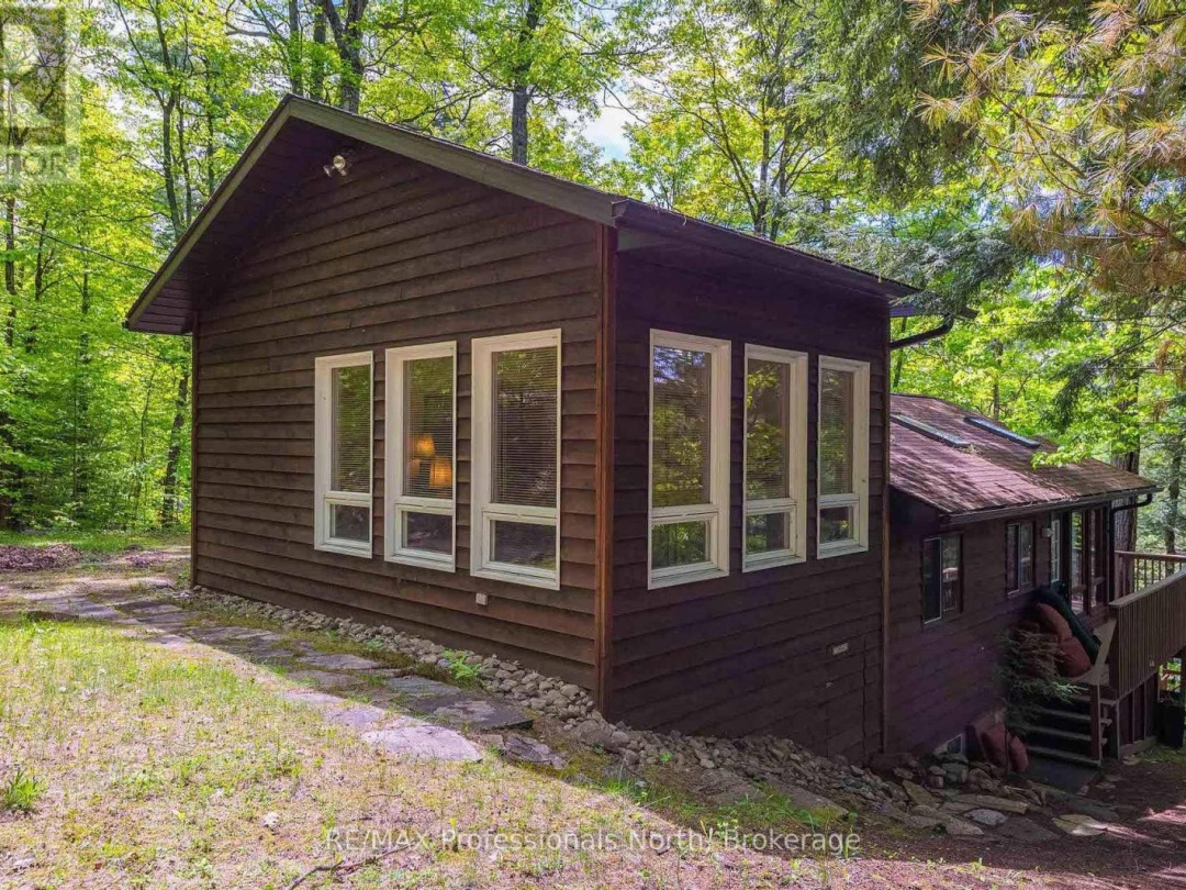 1023 Maiden Trail, Bob Lake