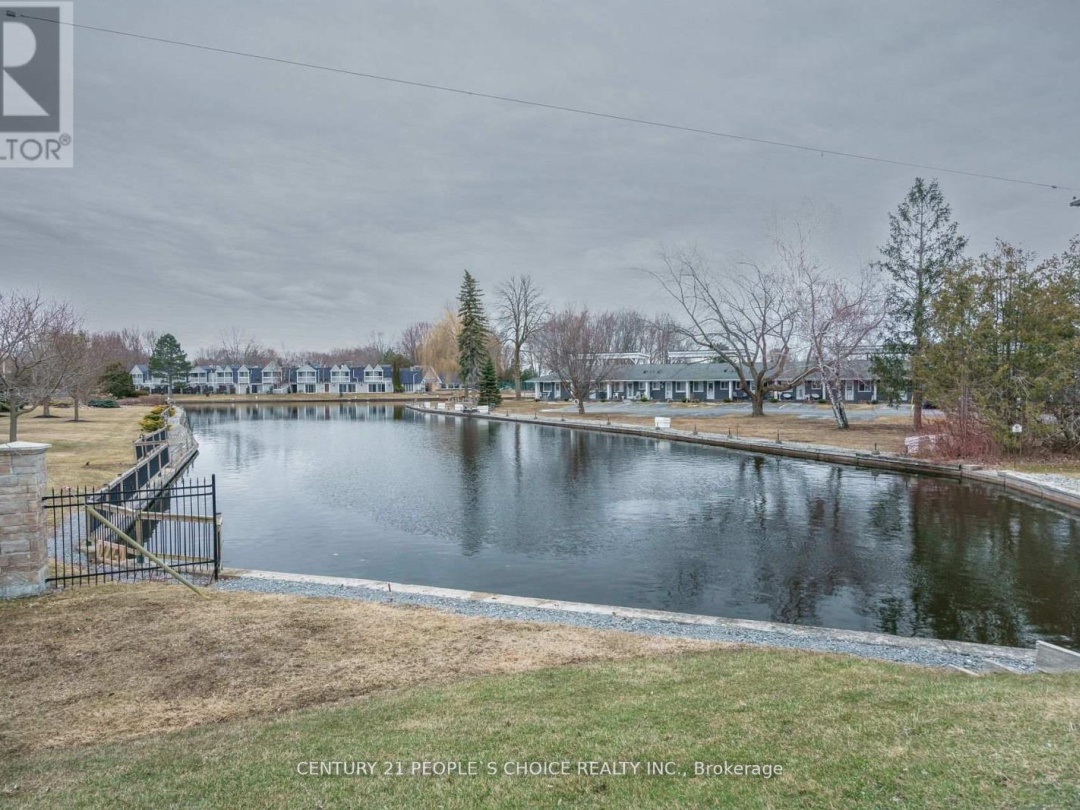 3 4 Paradise Boulevard, Lake Simcoe